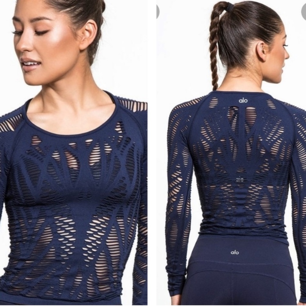 Alo Wanderer cutout top